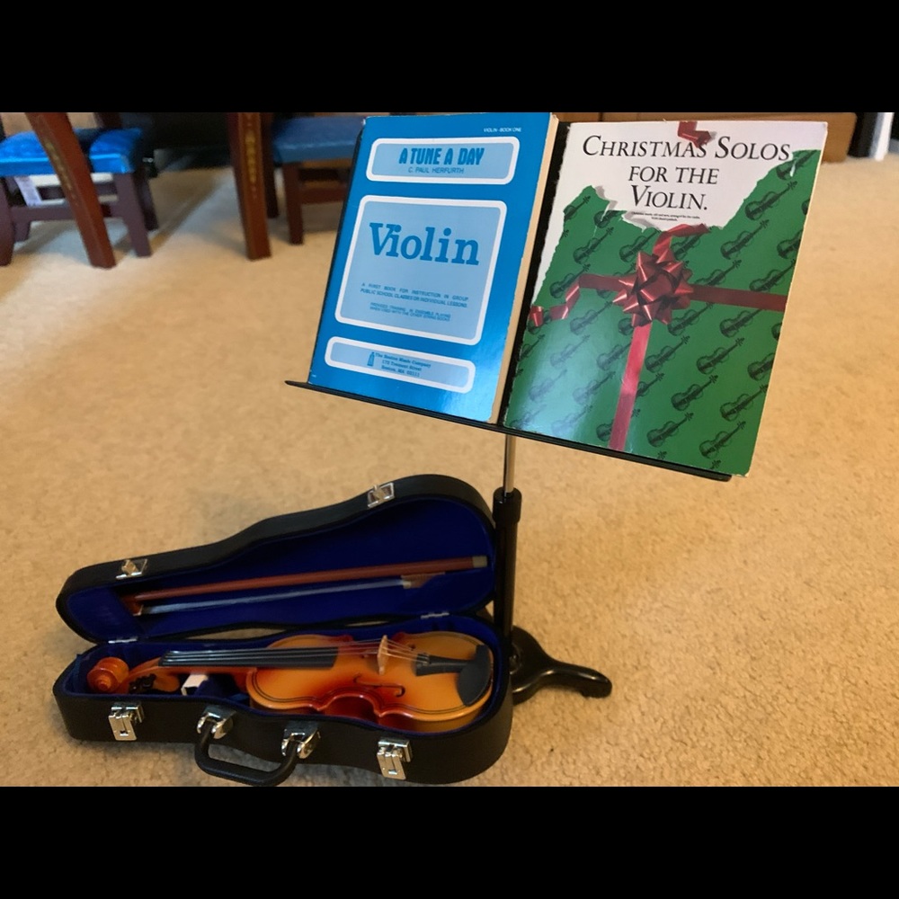 American Girl Violin 🎻 Set!